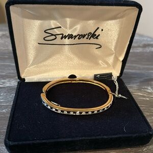 Vintage 80’s Swarovski Gold Tone Bracelet
